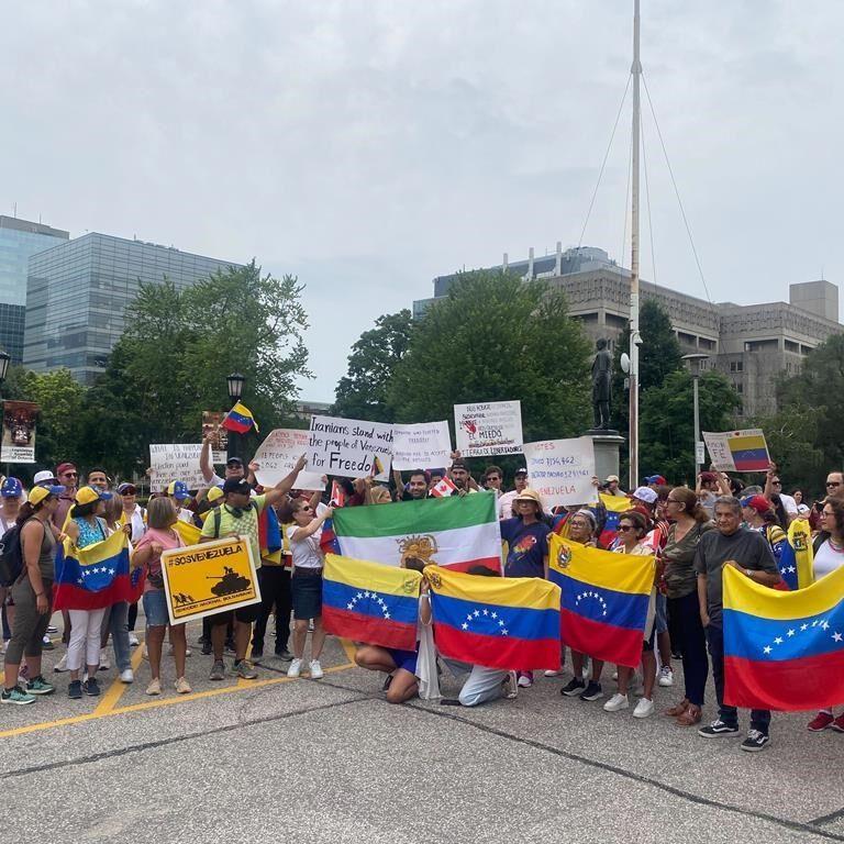 Protesters demand stronger ºÚÁϳԹÏÍø response to 'rigged' Venezuelan election